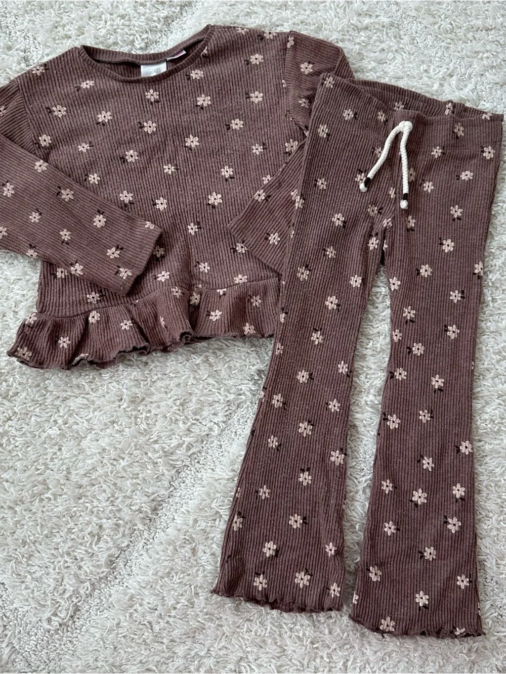 Zara Soft Ribbed Floral Set - Picture 1 of 7